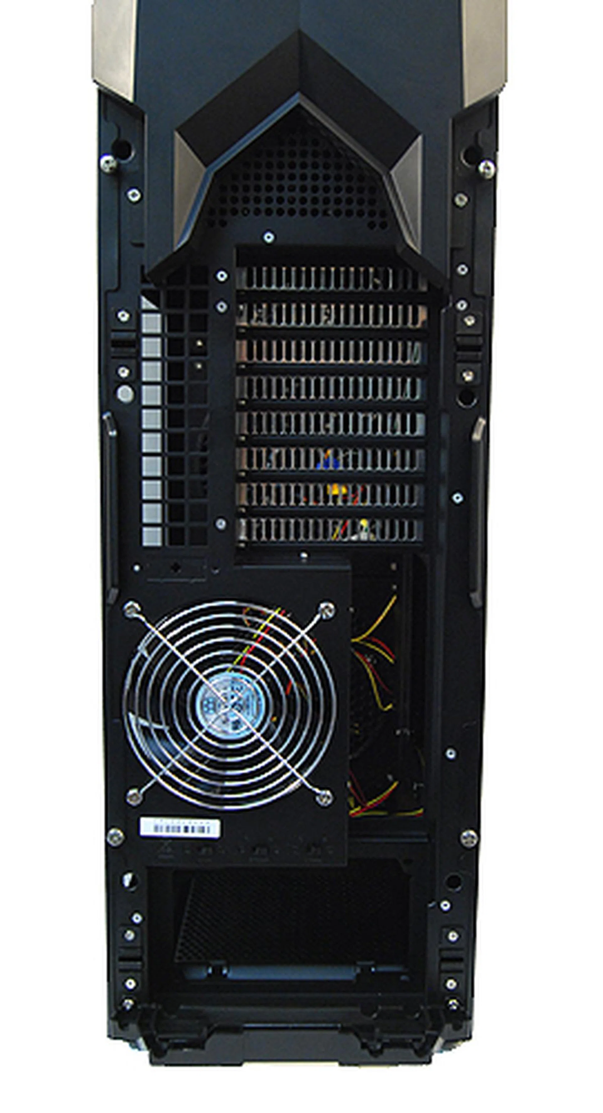 Removing the top cover reveals the top exhaust fan as well as the expansion slots. The PSU slot is right towards the rear of the casing, and yes, it is vertically mounted as well.