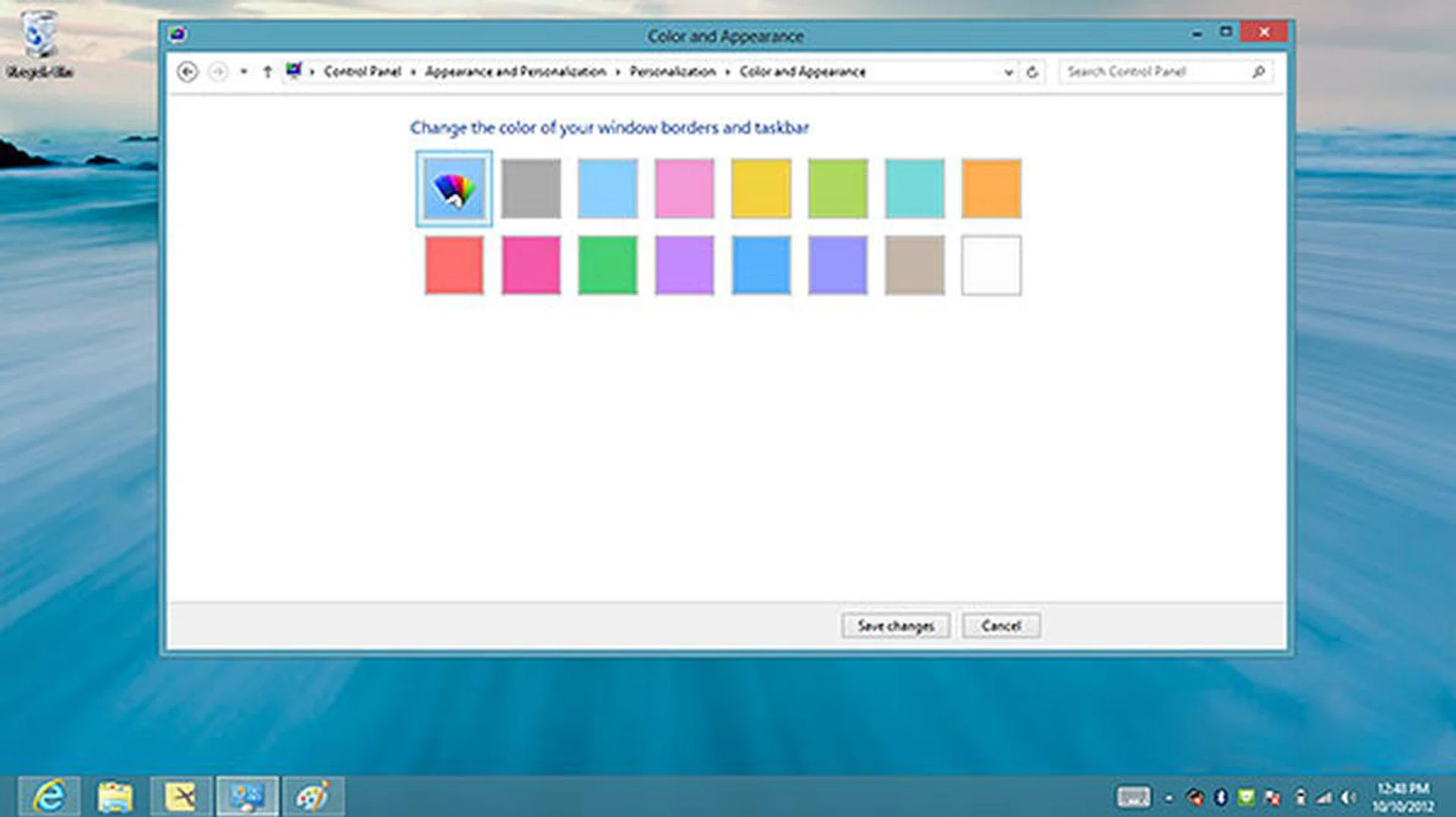 Worried that your desktop wallpaper doesn't blend in well with the colors of the window borders and taskbar? Well, Windows 8 is able to choose a suitable shade for them automatically based on the color of your wallpaper.