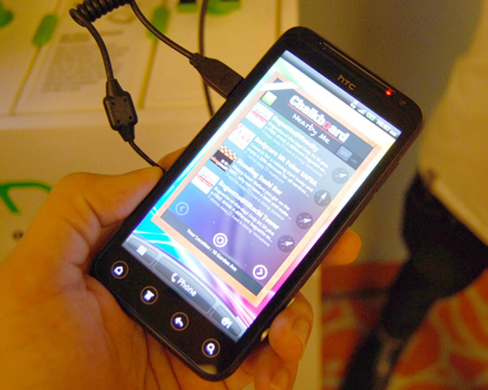 Preloaded widgets, such as location-based deal recommendation service,  Chalkboard, enhances the overall experience of the Evo 3D.