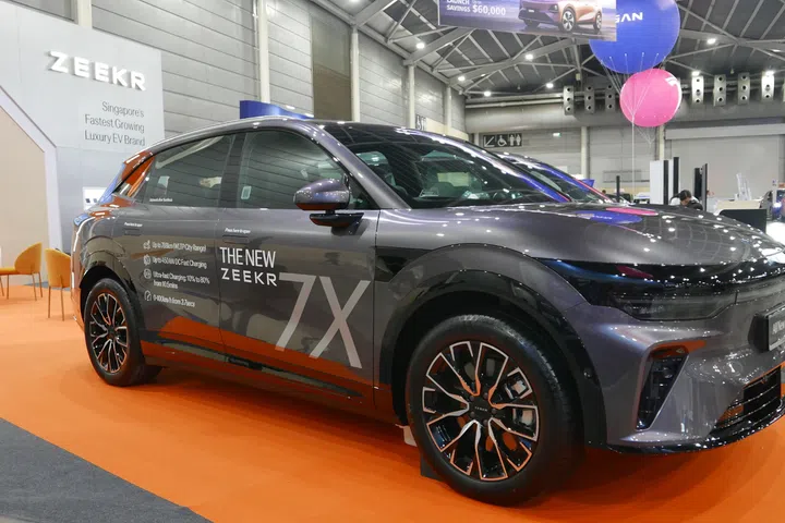 The ZEEKR 7X.