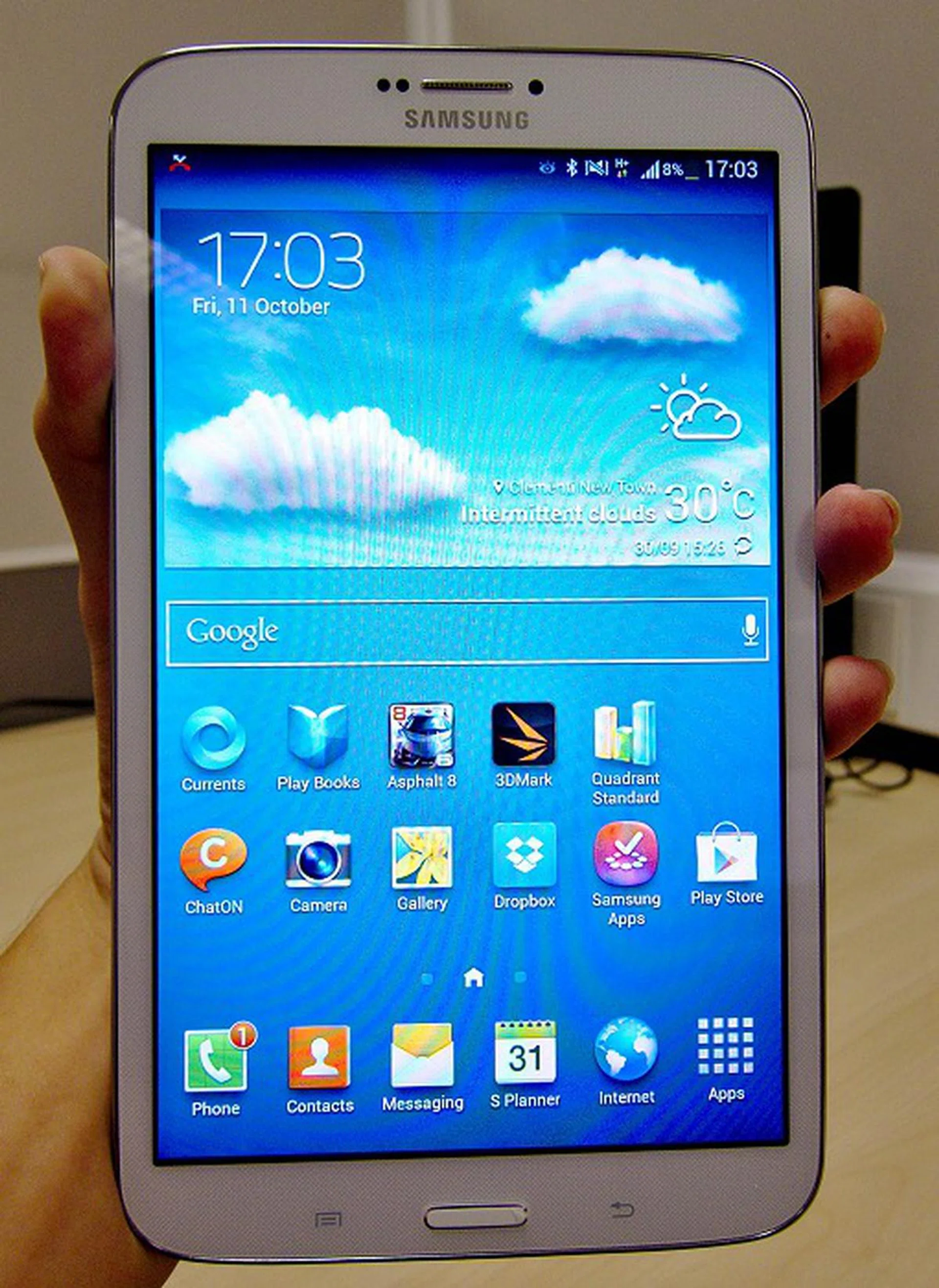 The Samsung Galaxy Tab 3 8.0 adopts a design language that has defined many of Samsung's products since the Galaxy S3 days. That's good for familiarity, but bad for those who're tired of the identical looking designs that make it look like a large smartphone. But we kid you not, as the Tab 3 with cellular connectivity can function as a normal phone too!