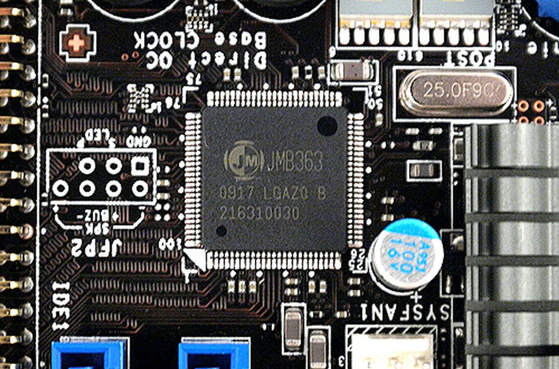 Some other important ICs of note is this JMicron 363 controller, which supports the IDE port and dual SATA 3Gbps ports (one of which is shared with the eSATA port at the rear of the board).