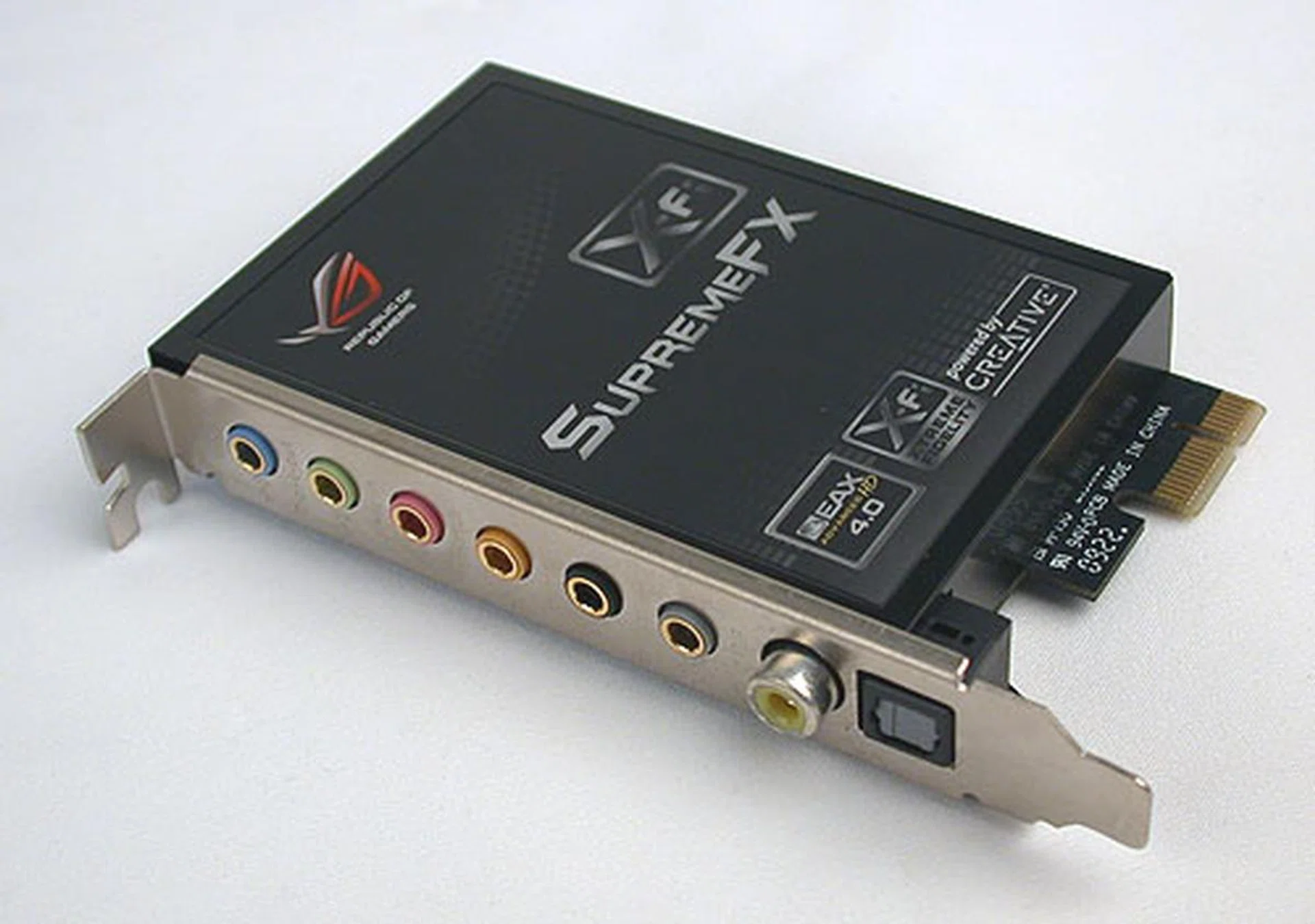 The SupremeFX audio module supports features from audio chip maker, Creative, like EAX and X-Fi Crystalizer but the internal HD audio CODEC is from ADI and not actual Creative hardware.
