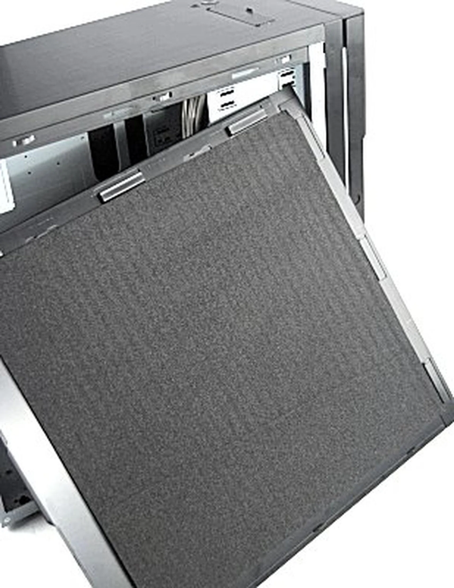 Lancool Metal Boned K12 | HardwareZone Singapore