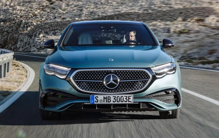 The new W214 Mercedes-Benz E-Class (Image source: Mercedes-Benz)