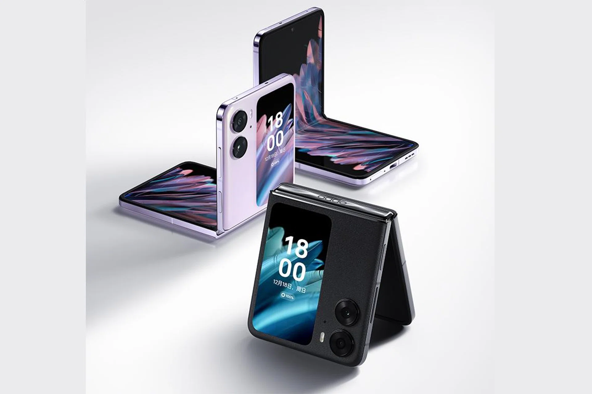 Oppo Find N2 Flip in Astral Black and Moonlight Purple.