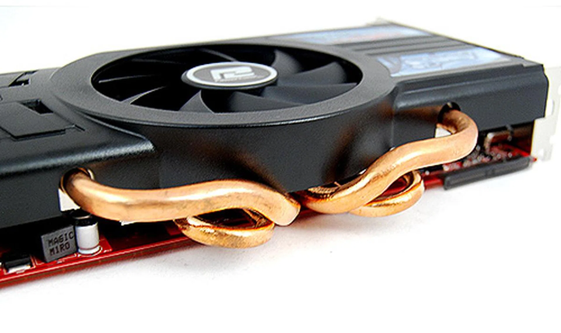 A close up of the card's four copper heat pipes.