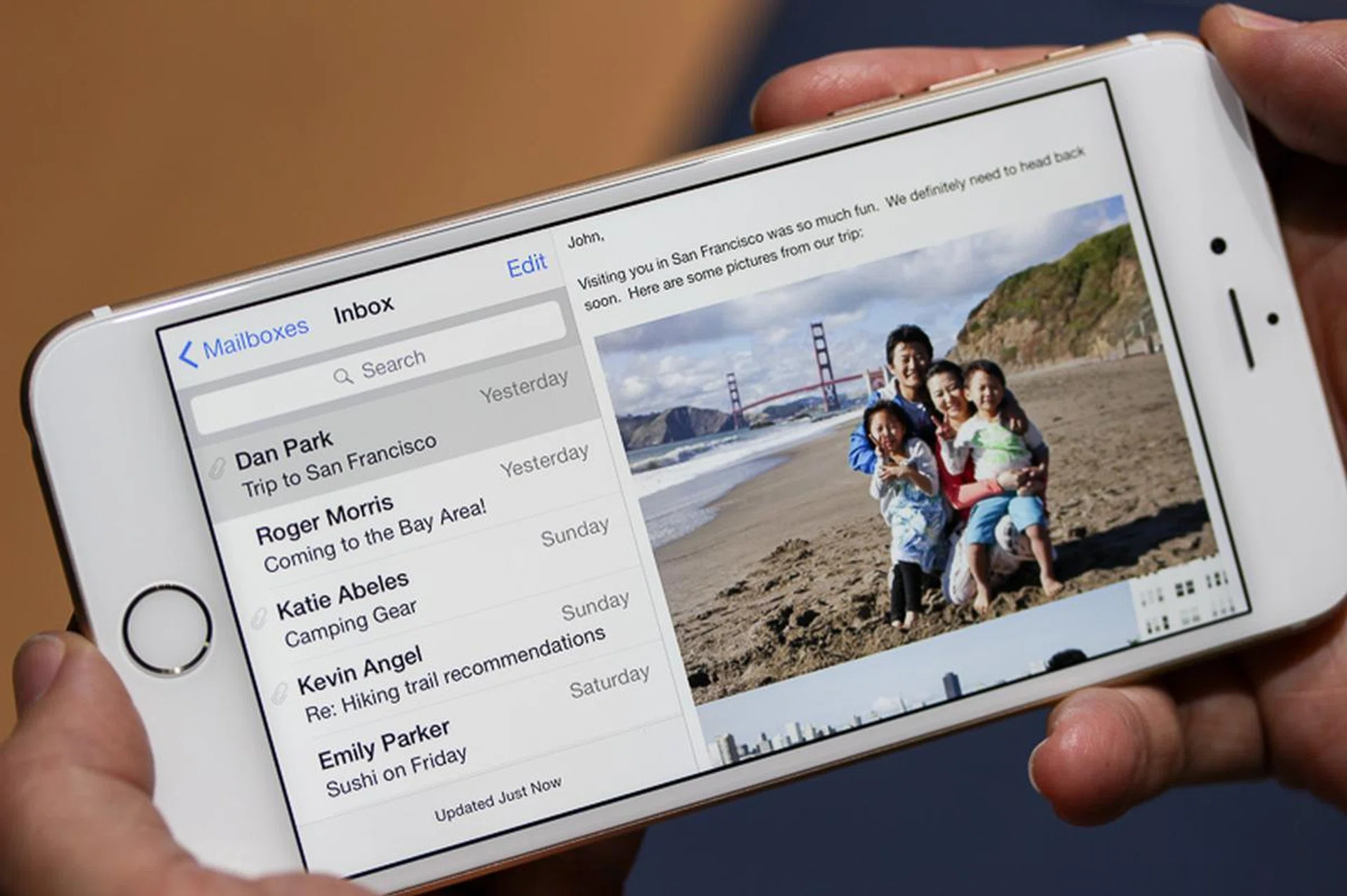 Apps like Mail, Calendar and Stocks have been redesigned to make use of the new landscape mode.