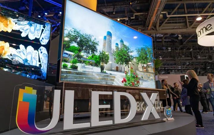 It can be seen from almost anywhere. Image source: Hisense.