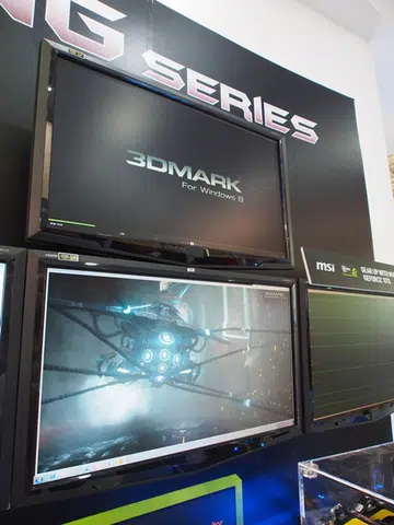 The multi-monitor setup that was part of the demonstration system, showcased the beta version of 3DMark for Windows 8. The character in view reminded us of the Sentinel robot featured in the movie "The Matrix".