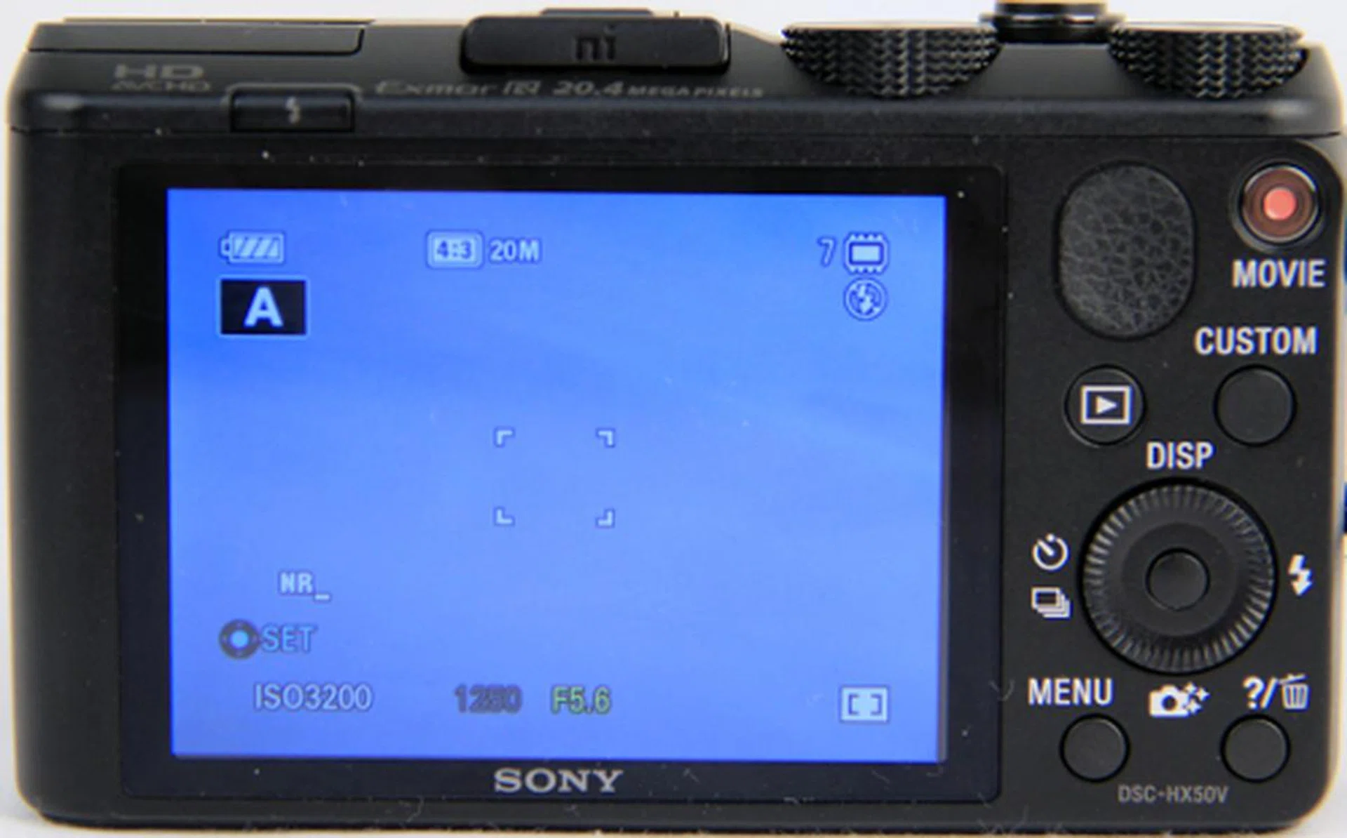 The Sony HX50V has a 3-inch, 921,600-dot screen. Unfortunately it isn't touch sensitive and it doesn't perform well under bright sunlight.