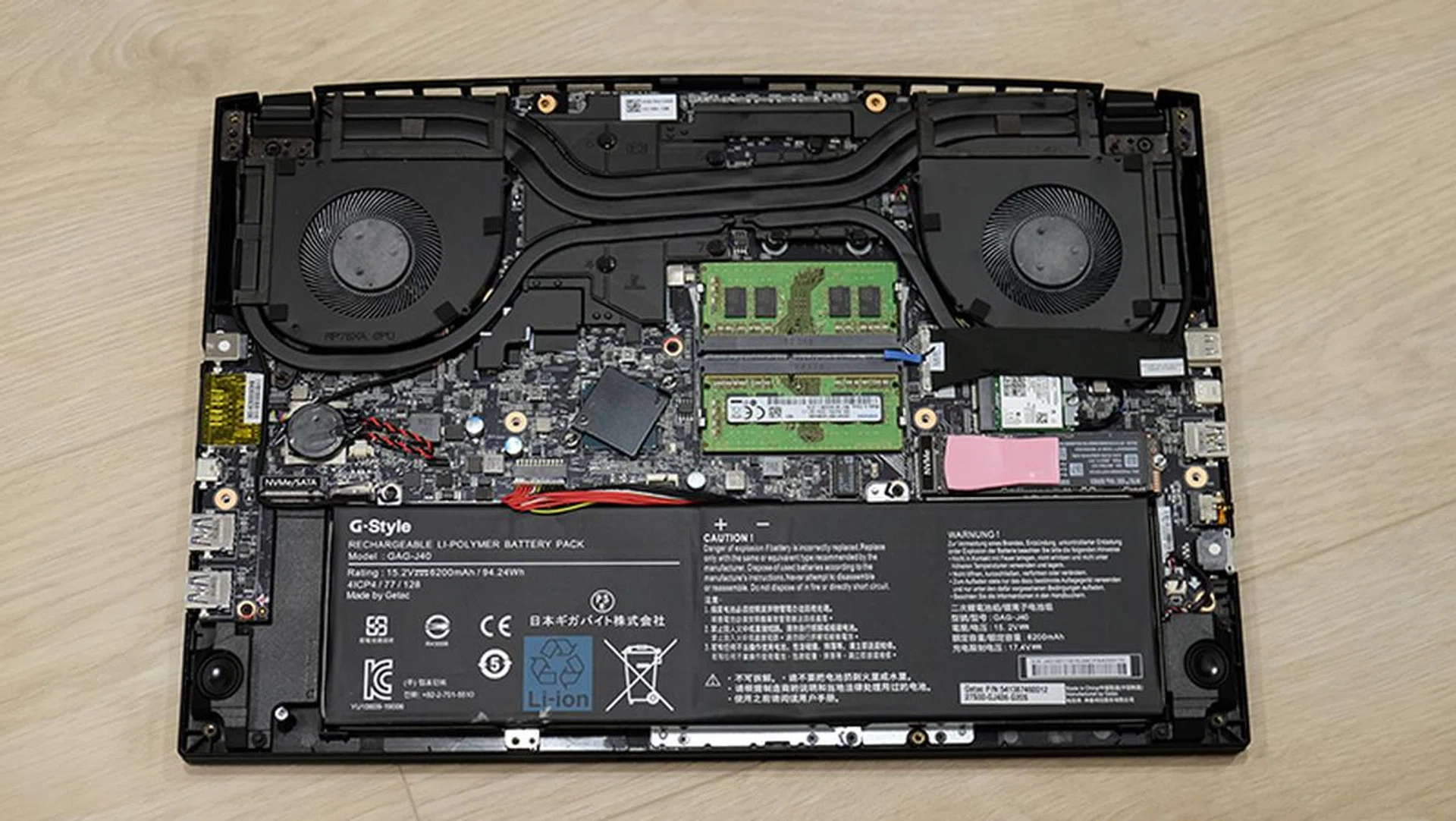 Gigabyte Aero 15 OLED XA