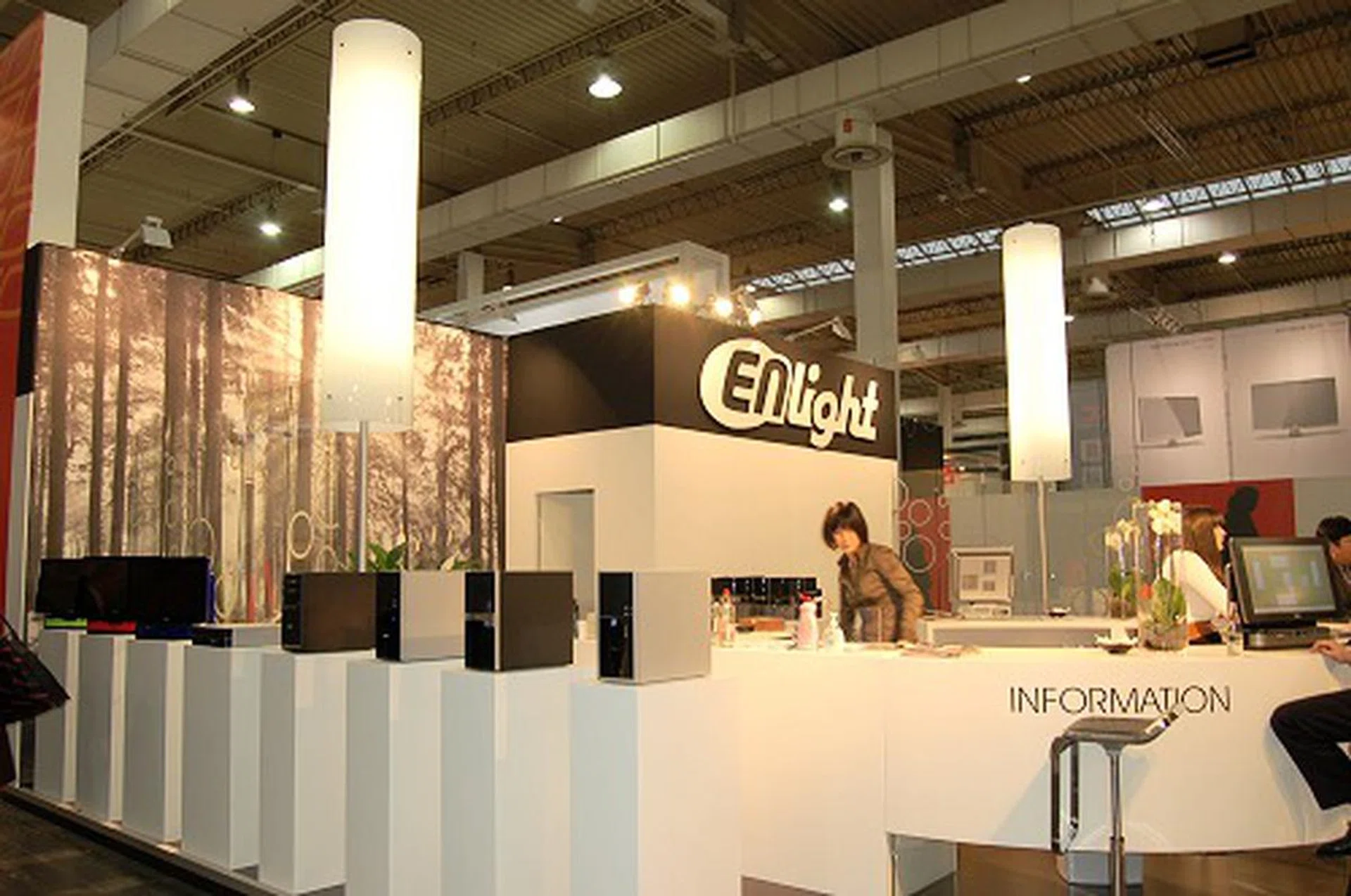  Enlight had a couple of really interesting casings that would stir some interest amongst the DIY crowd.  