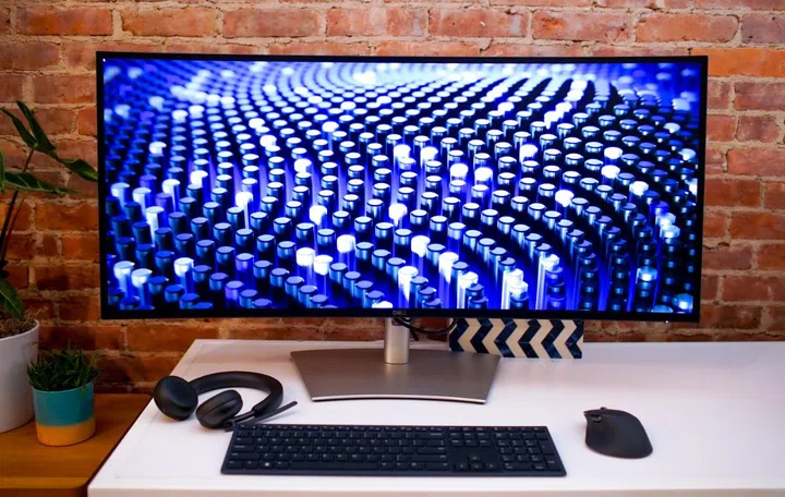 The U4025QW. Image source: Dell. 