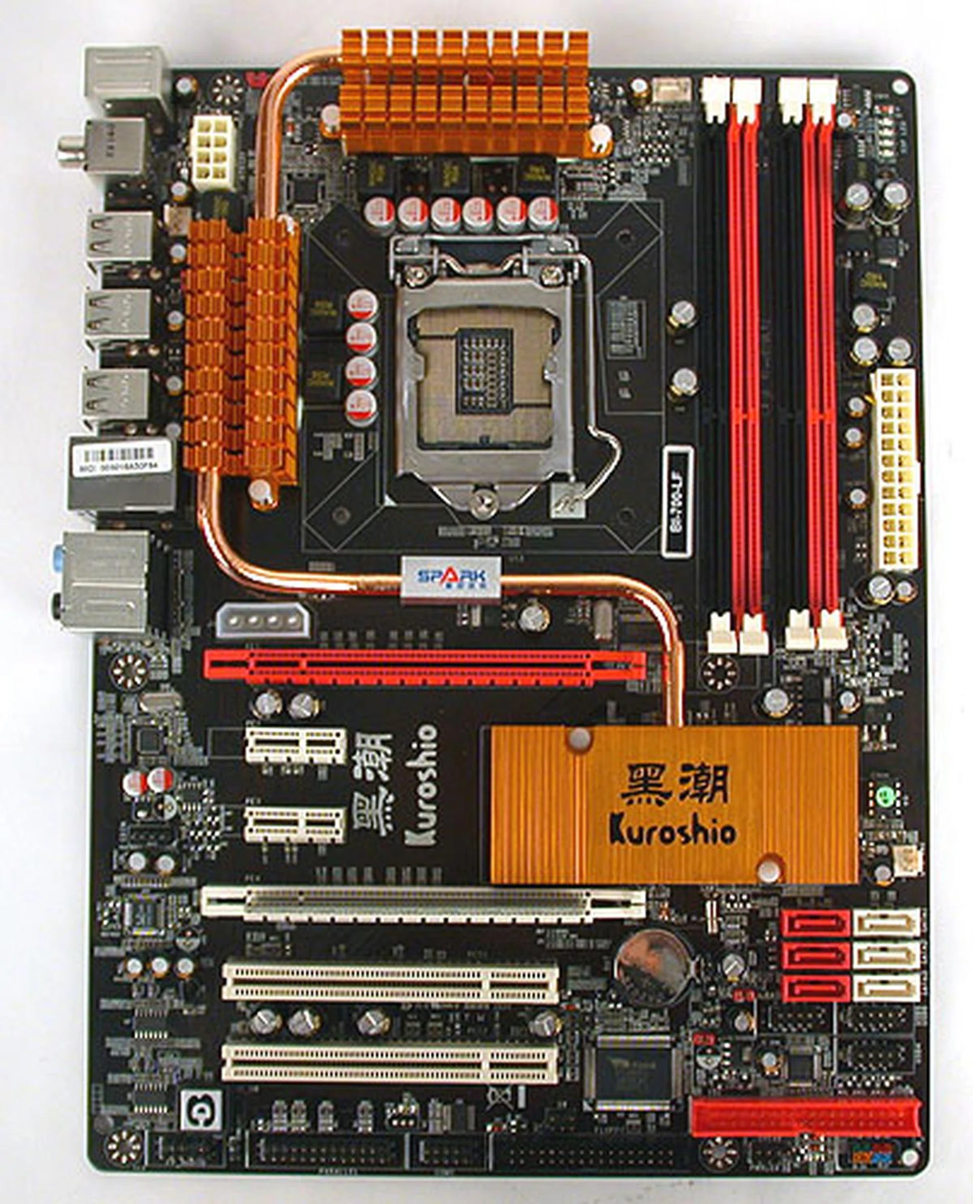 Jetway's P55 appears to be your vanilla version of the chipset, with six SATA ports (RAID), dual PCIe 2.0 x16 slots and four DDR3-1333 memory slots.