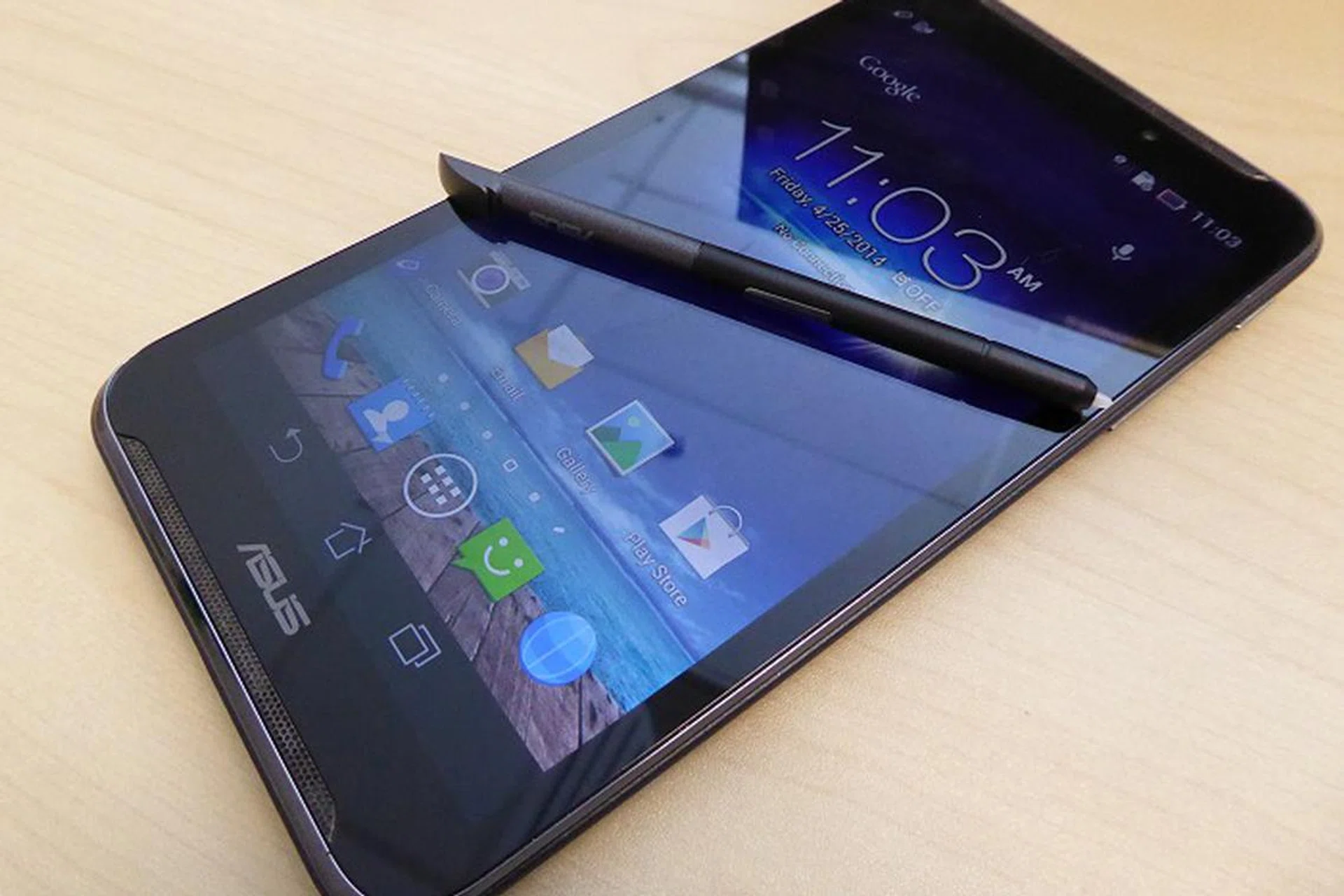 The Asus Fonepad Note 6