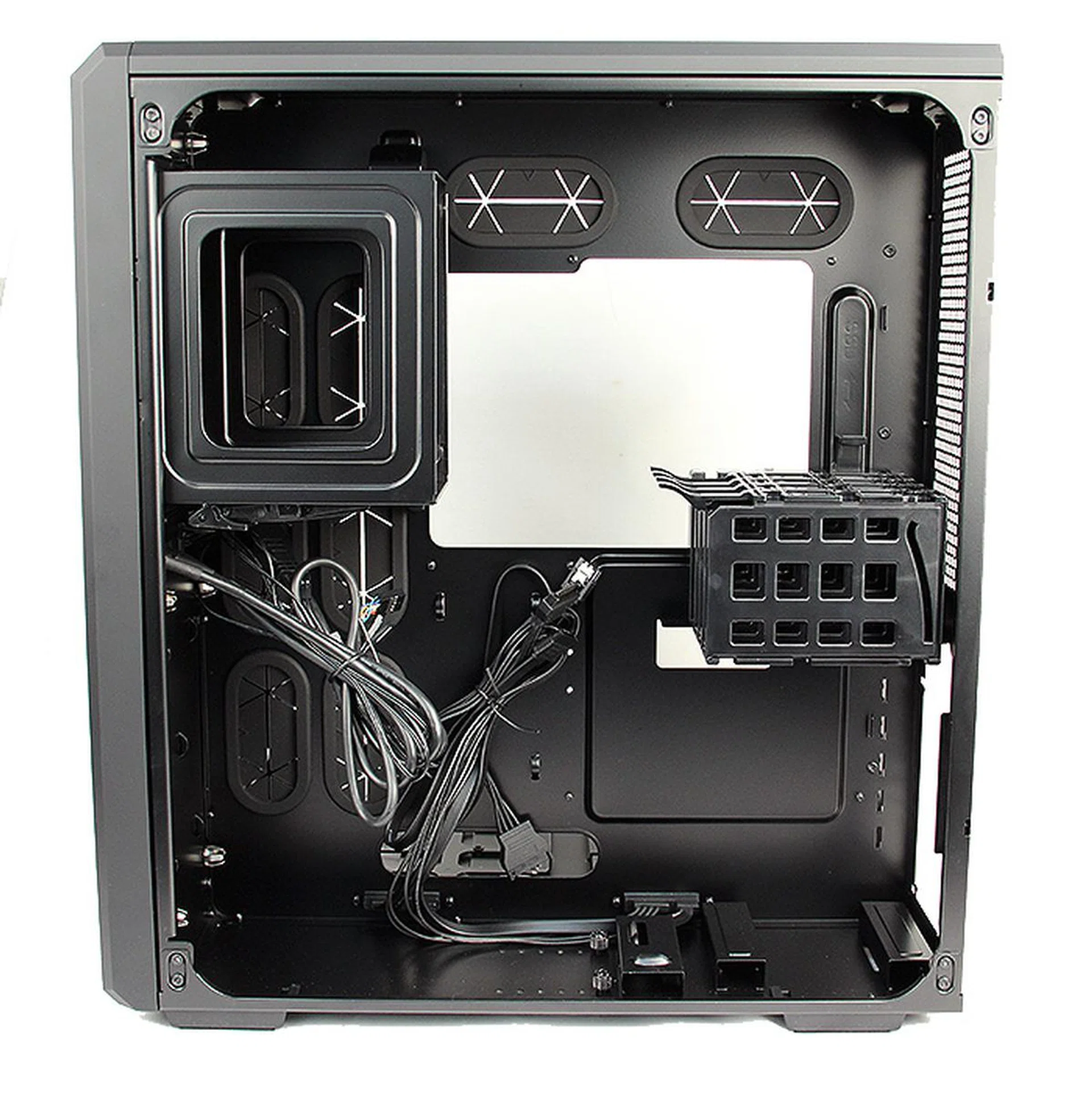 On the top left corner are the two bays for 5.25-inch drives, the cage above the PSU bay holds up to four 2.5-inch drives.