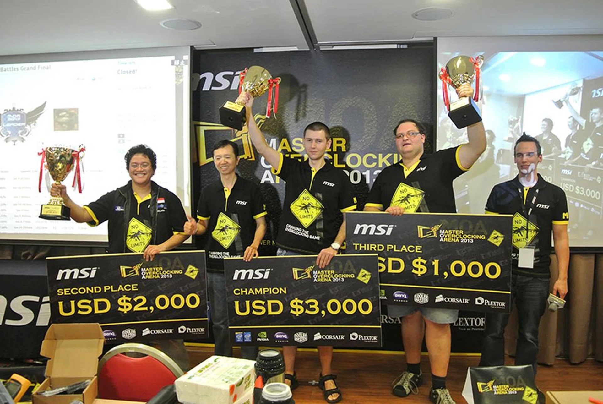 The champion of the Classic Battle took home US$ 3,000 while the 2nd and 3rd placers got US$ 2,000 and US$ 1,000 respectively.