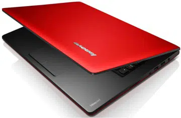 IdeaPad S400 in red (Image source: Lenovo)