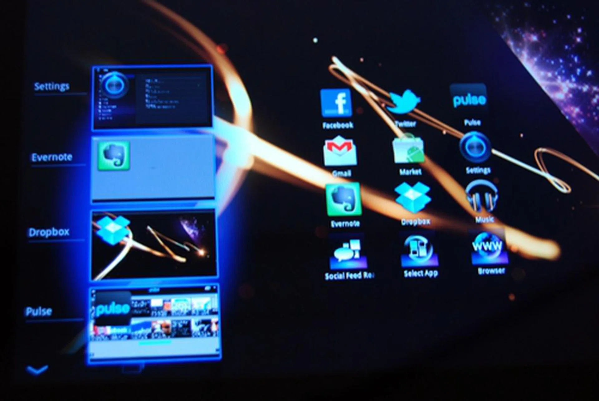 Given the luxury of time to observe the competition, we would have preferred that Sony took the extra effort to integrate a task killing function into the multitasking menu.