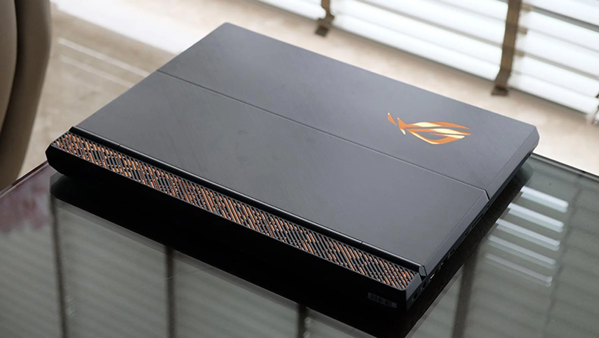 ASUS ROG Mothership