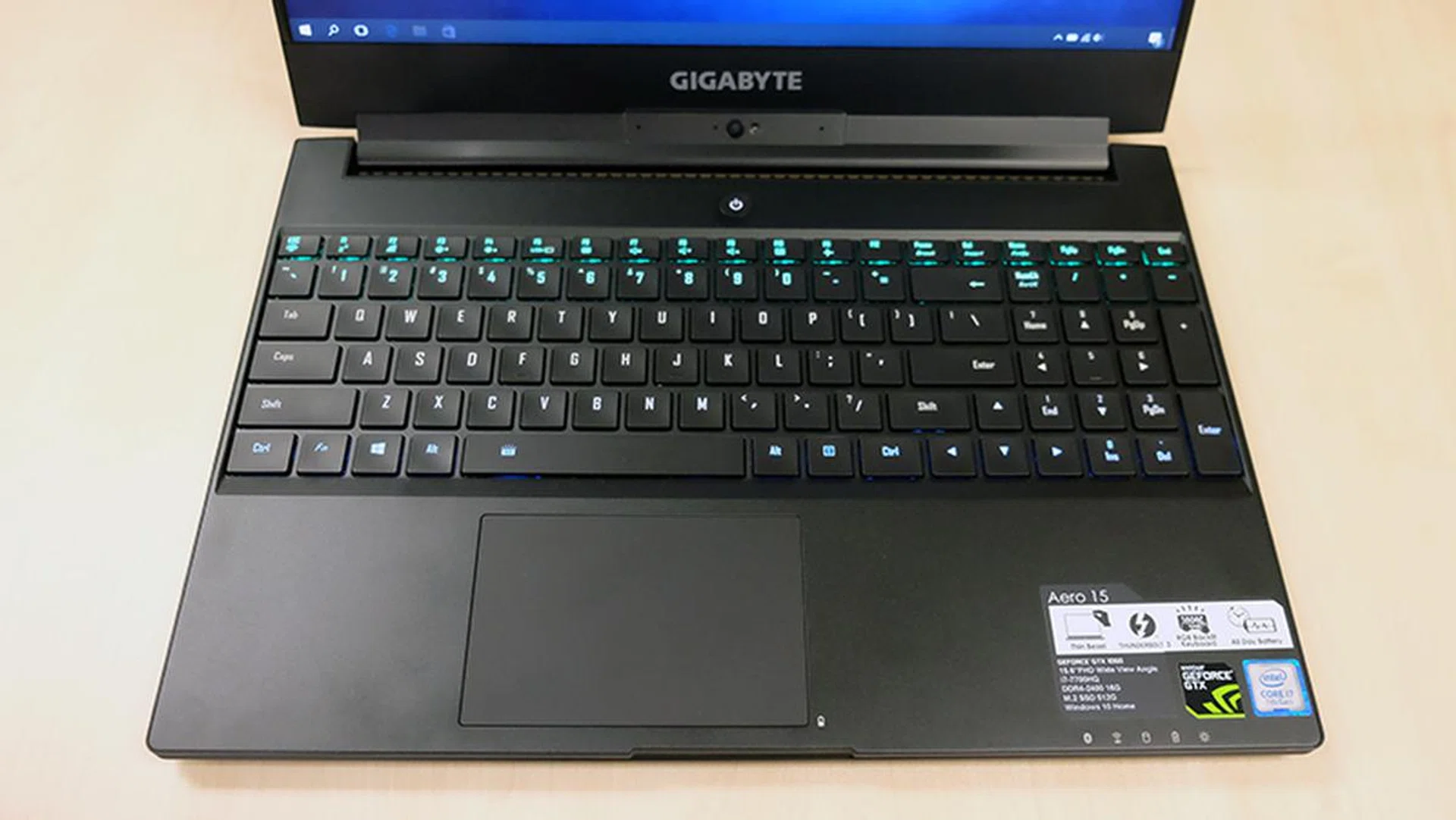 Gigabyte Aero 15