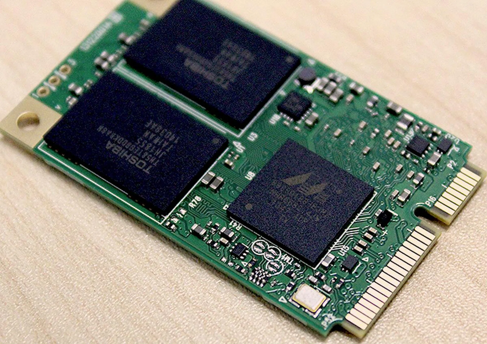 The Plextor M6M uses the same Marvell controller and Toshiba memory as the M6S.
