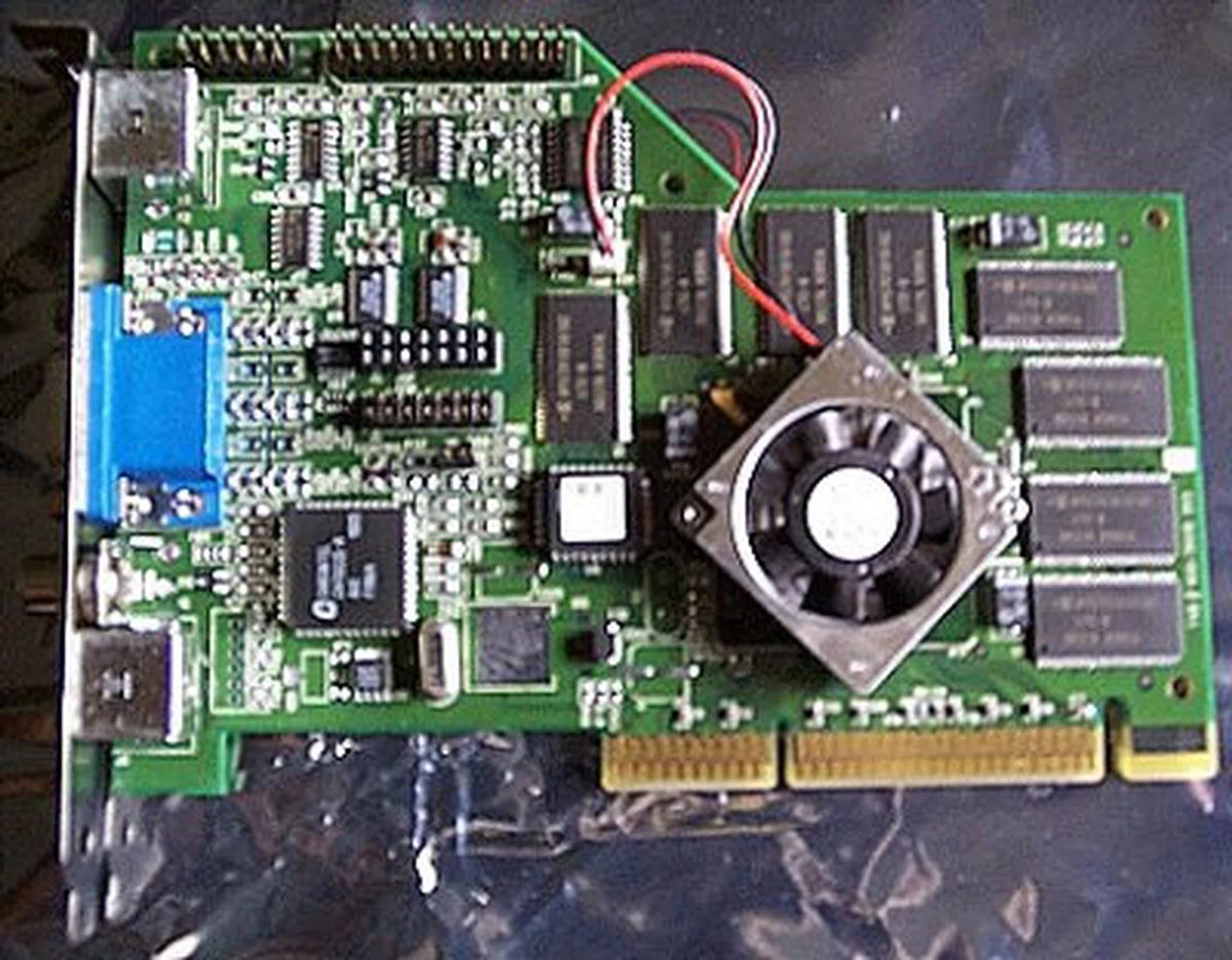 Canopus' TNT-based Spectra2500. This was one of the few cards that could ever hope to challenge the Voodoo 2. Not only was it fast, it supported 32-bit color and had 2D acceleration.
