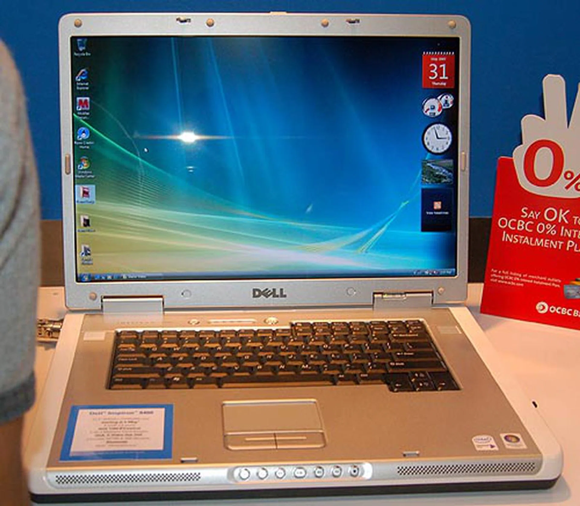  17-inch notebooks are getting more common today and this one from dell is only $2199. It comes with Intel Core 2 Duo T5600, 1GB DDR2 SDRAM, 160GB SATA HDD, 256MB ATI Mobility RAdeon X1400 Hypermemory graphics and a stunning WXGA TrueLife display (1440 x 900 pixels).  