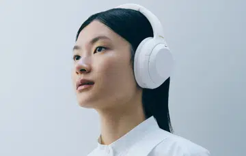 Sony WH-1000XM4 Silent White (Image source: Sony)