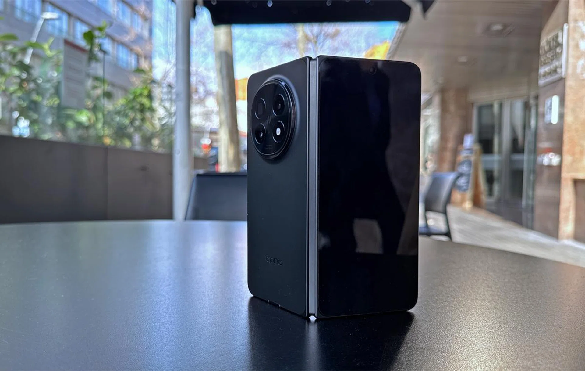 OPPO Find N5. Photo: HWZ.