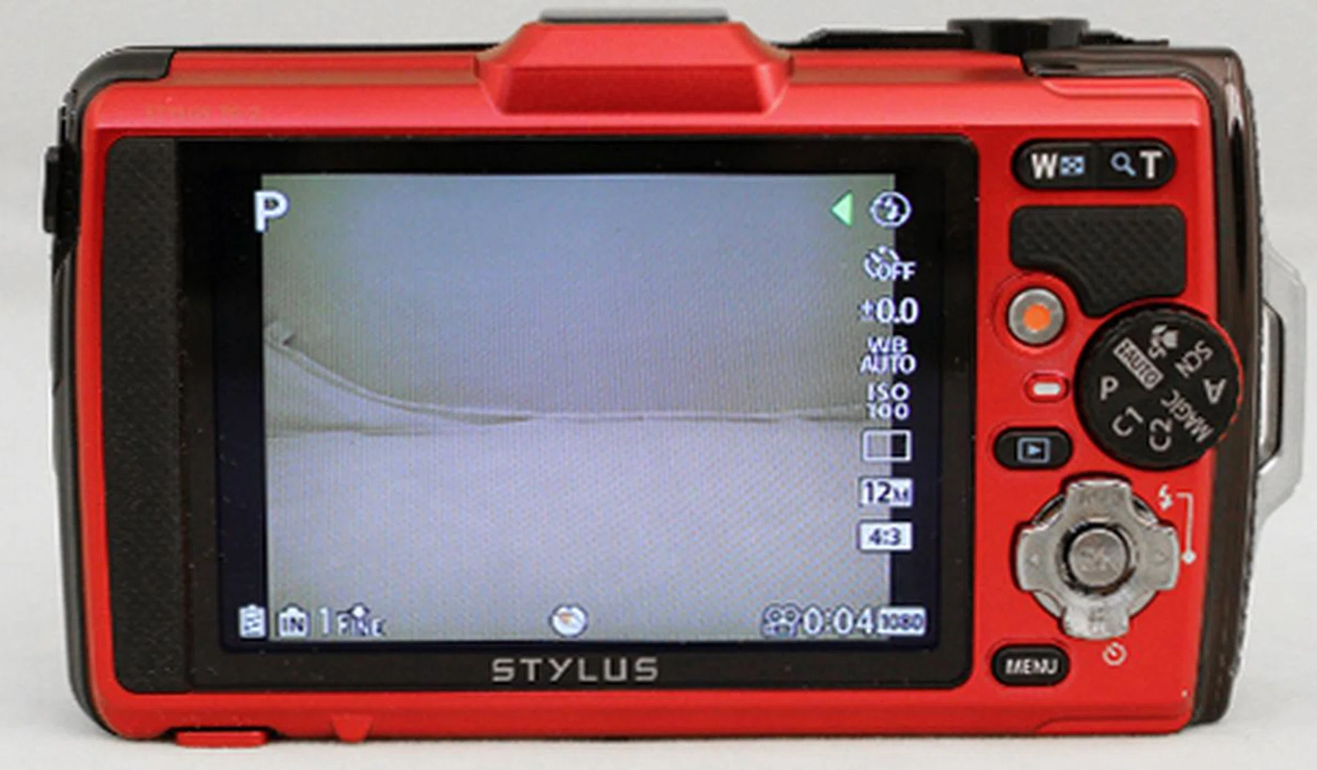 You can access a list of commonly-used shooting settings like White Balance and ISO without needing to enter the menu system, so shooting with the TG-2 is a relatively fuss-free affair. 