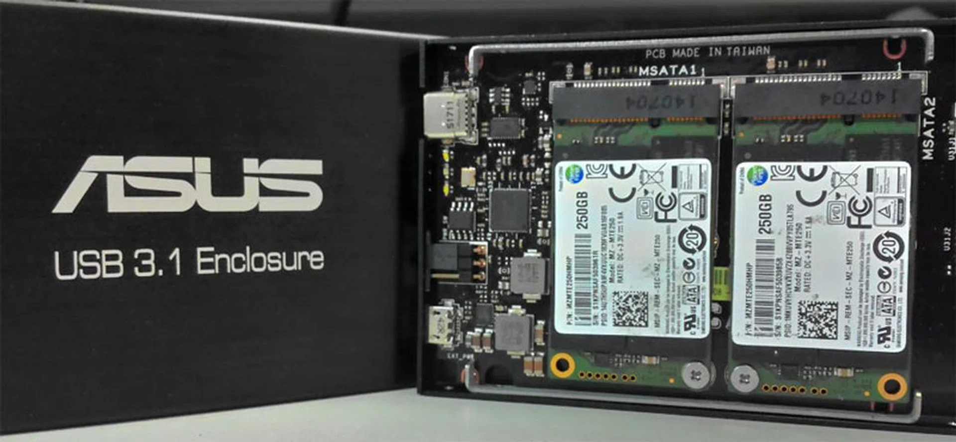 The Raid 0 configuration allows the mSATA drives to saturate its SATA 6Gbps interface and hopefully help demonstrate the capabilities of the 10Gbps data rate of USB 3.1. (Image Source: ASUS)