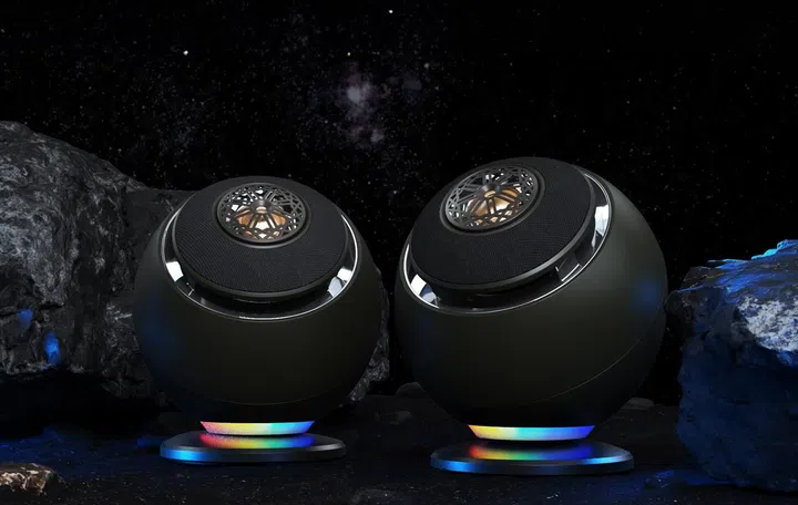 Creative Pebble Nova. Image: Creative.