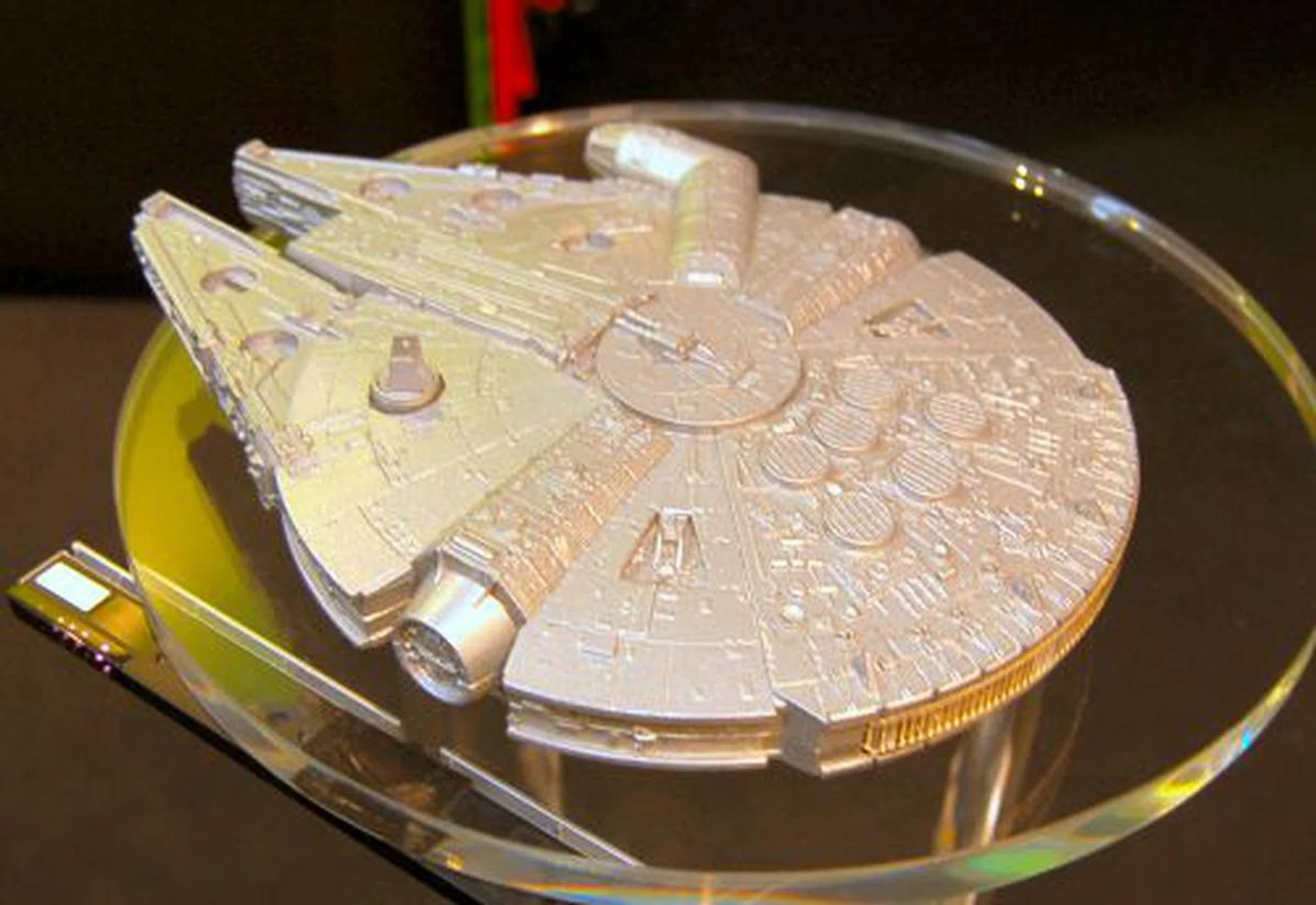  The Millennium Falcon is a companion to the R2D2 projector unit. You can't tell much of what it does in this photo, but ...  