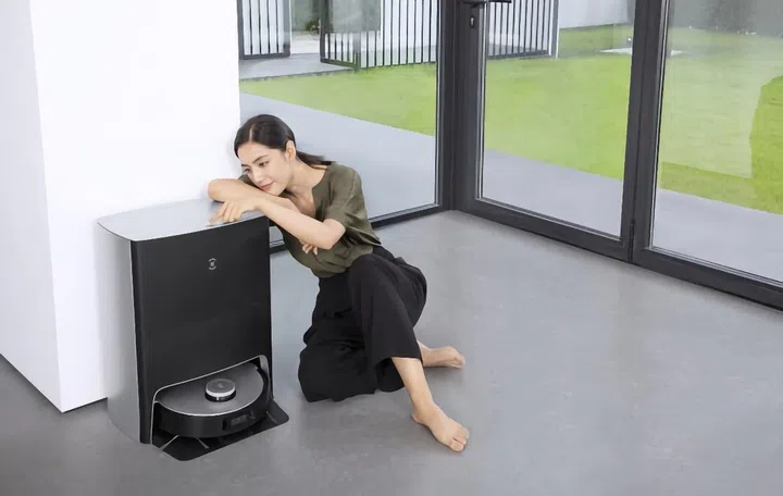 Get rid of the stubbornest stains with the new Deebot X1 Omni. Image source: Ecovacs. 