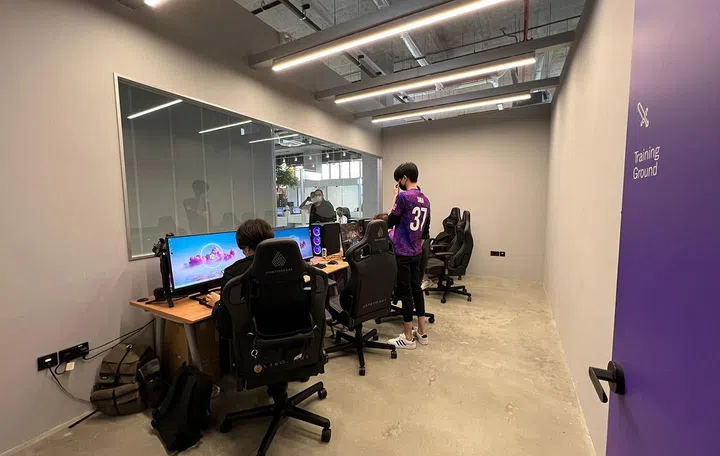 Dreamcore's training room is also aptly named.