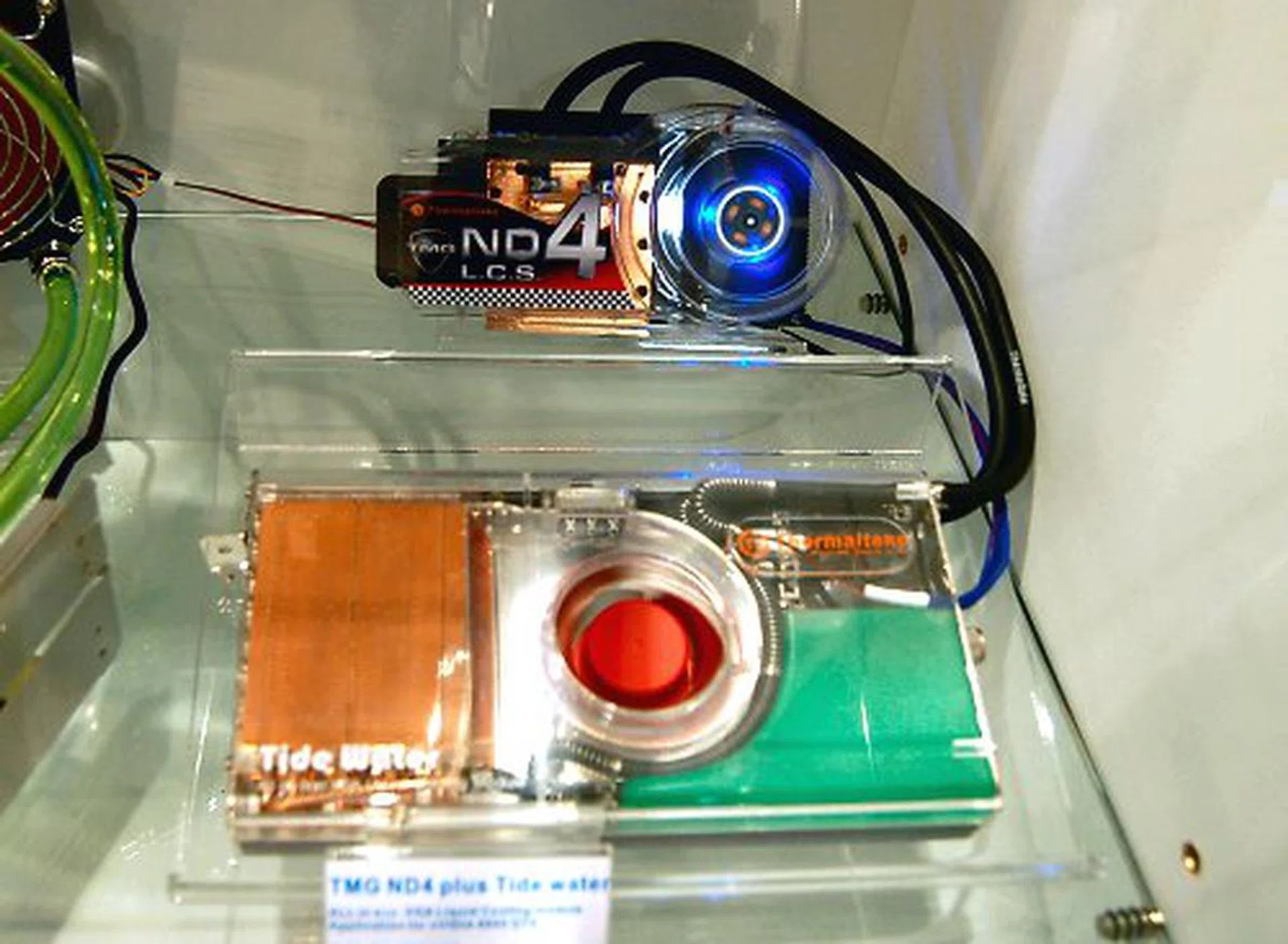  The TMG ND4 on the other hand is the NVIDIA variant supporting the GeForce 8800 GTX.  