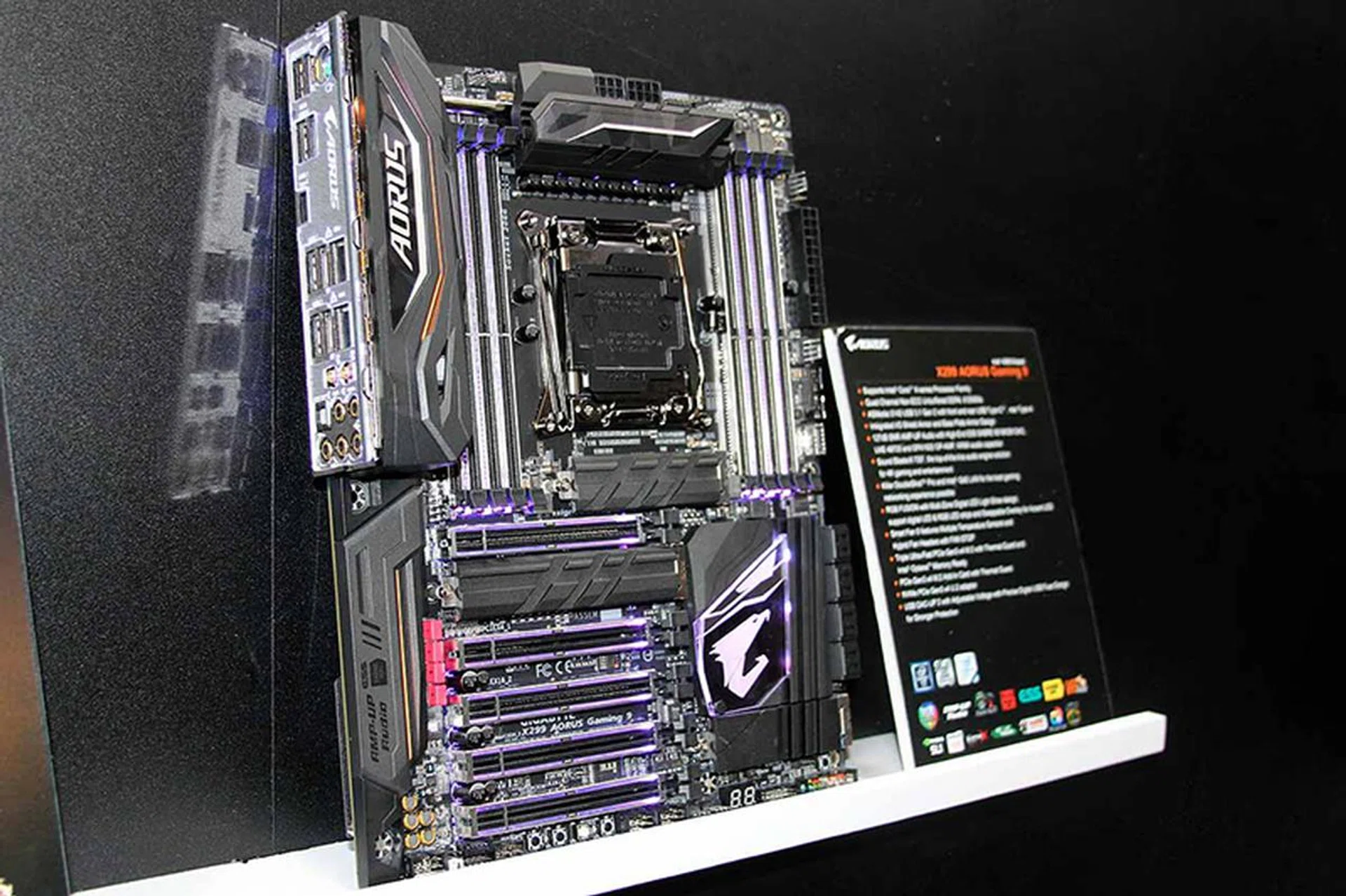Gigabyte X299 Aorus Gaming 9