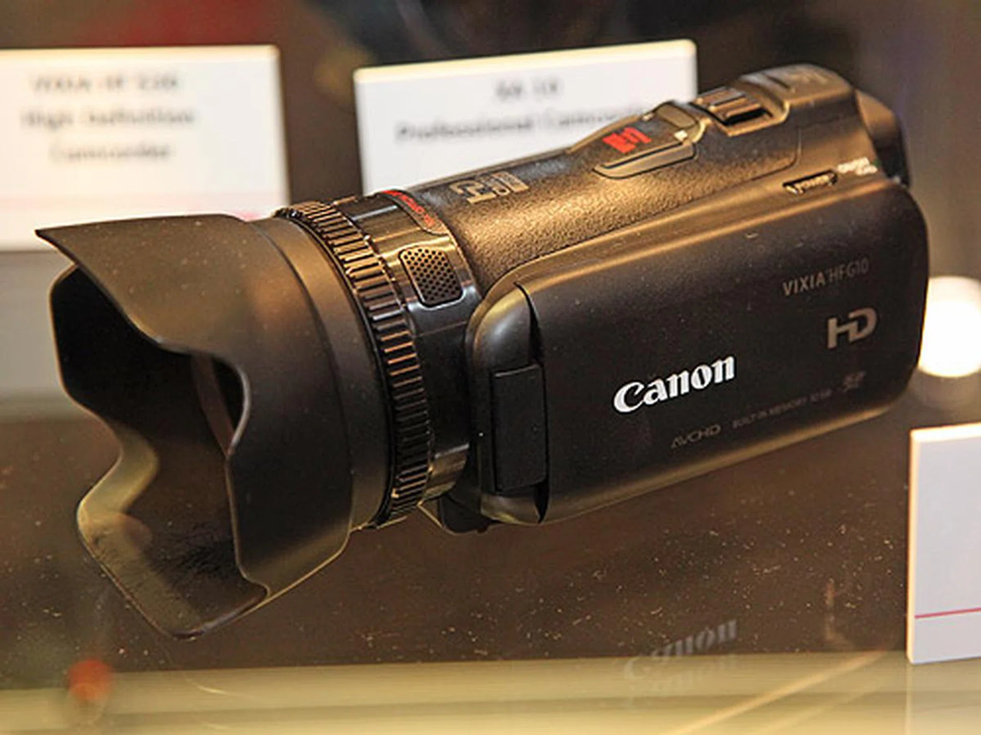 The new Canon HF G10 camcorder features a HD CMOS Pro sensor, a 10X lens (30.4 to 304mm, 35mm-equivalent), and 32 GB internal flash memory, with tools and functions built-in, like a 24p film recording mode, manual color temperature, aperture, and shutter adjustments, color bars and test patterns, and a remote control terminal.