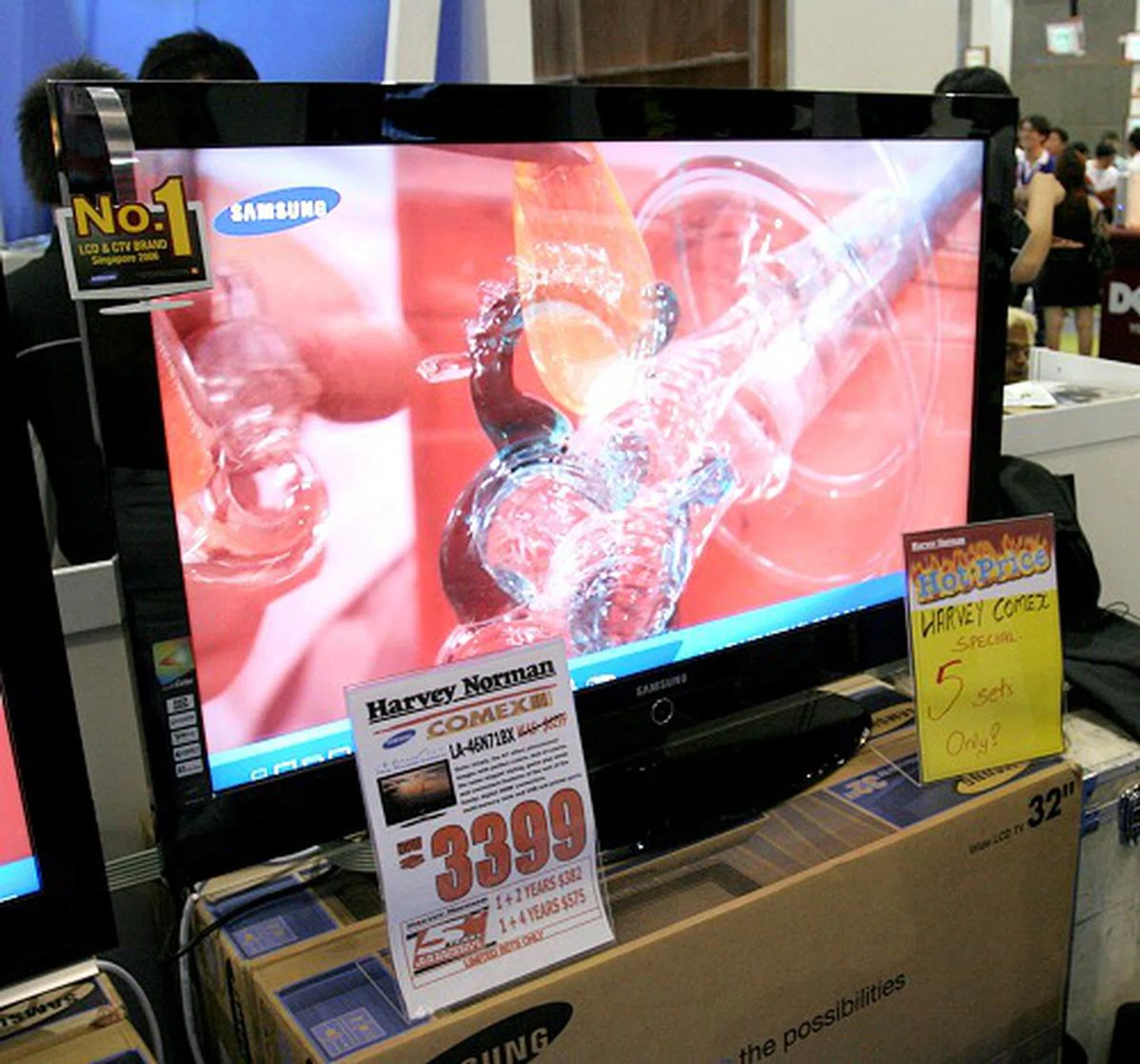  For something more value for money, hop over to Harvey Norman that's clearing the previous generation 46-inch model, the LA-46N71BX at $3399. But hurry, only 5 of them are left.  