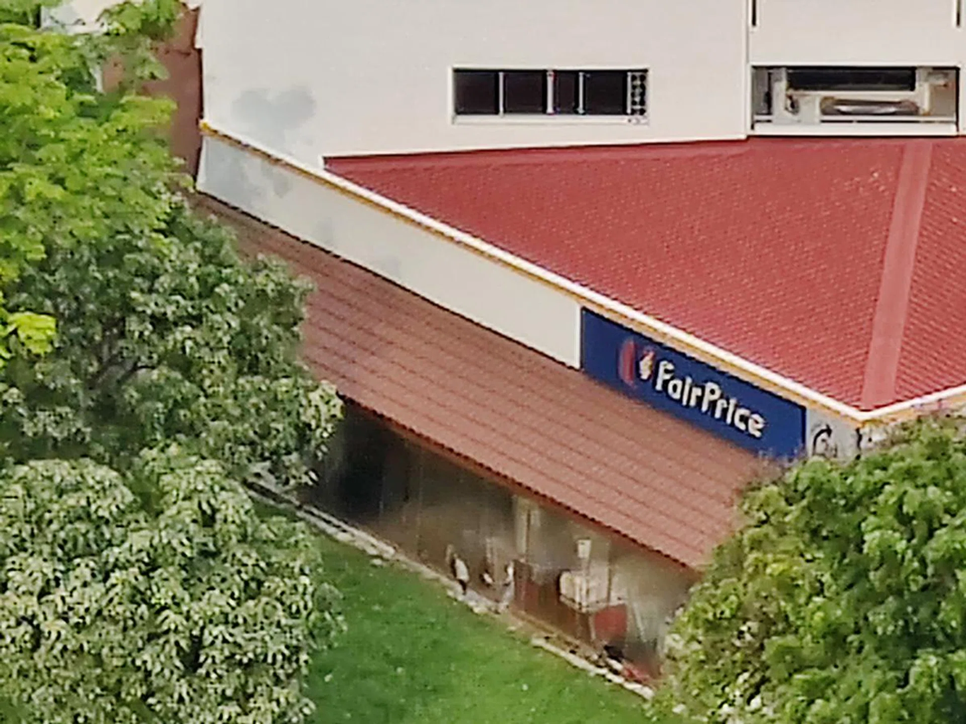 10x digital zoom, OnePlus 8.