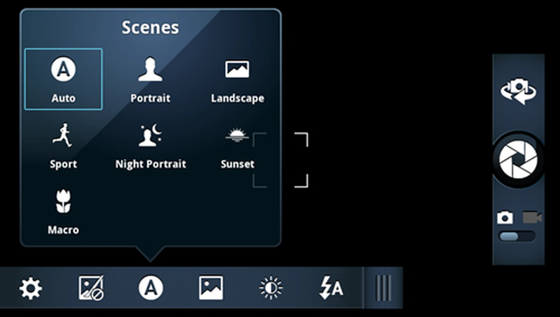 A strip of settings appear when you tap at the bottom of the camera app (to close it, simply tap on the three lines). Settings include scenes (seen above), modes (Single Shot, Panorama, Multi-shot, Timer) and Effects.
