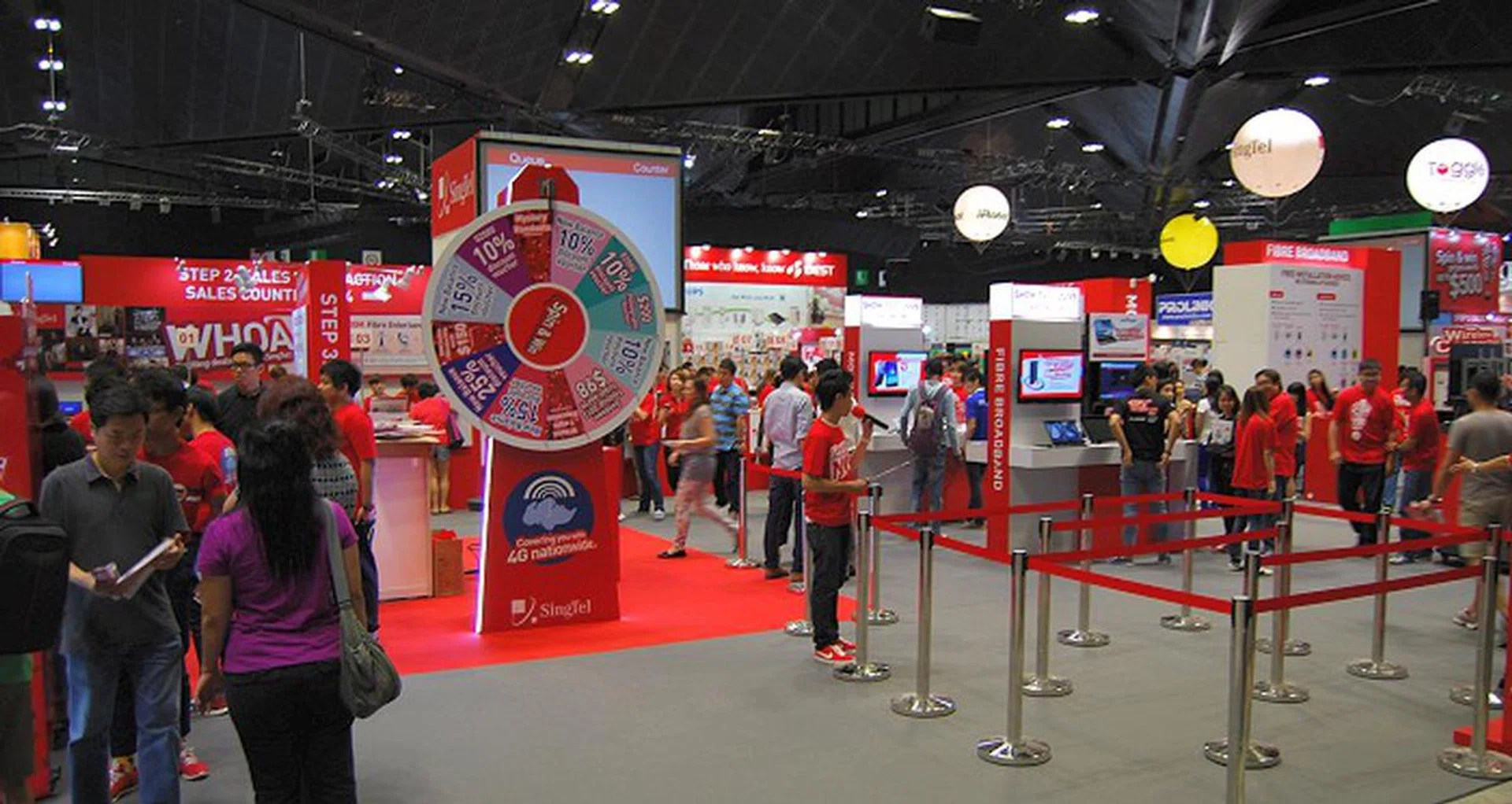Singtel's presence in the show is strongest of any vendor as it occupies nearly half a hall!