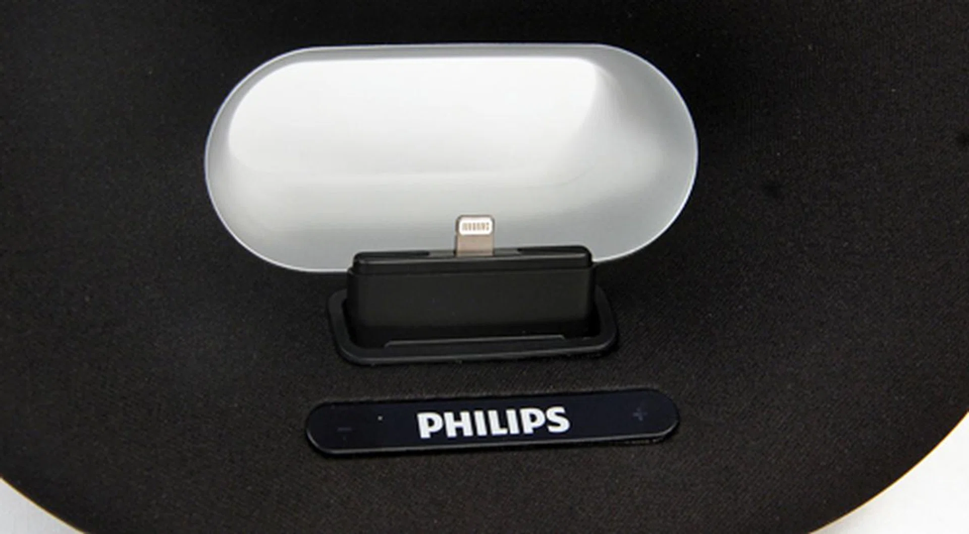 With the Lightning connector dock, you can plug in an iPhone 5, a 5th Generation iPod Touch or a 7th Generation iPod Nano.