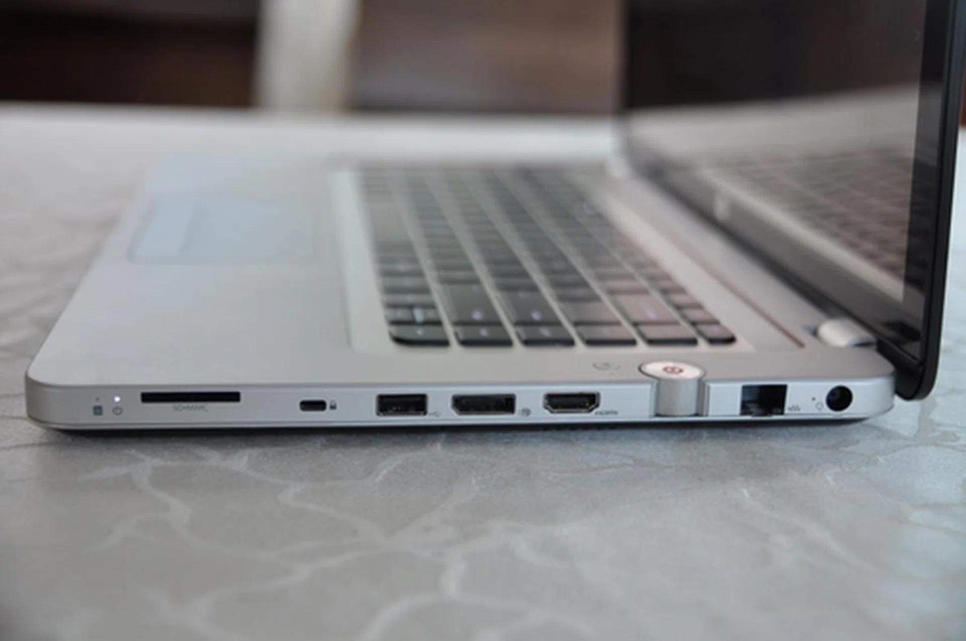 It looks like with a HP Envy 15, you don't have to worry about not being able to connect to external devices anymore. It's got everything from HDMI, DVI, USB  to RJ45 and even a card reader.