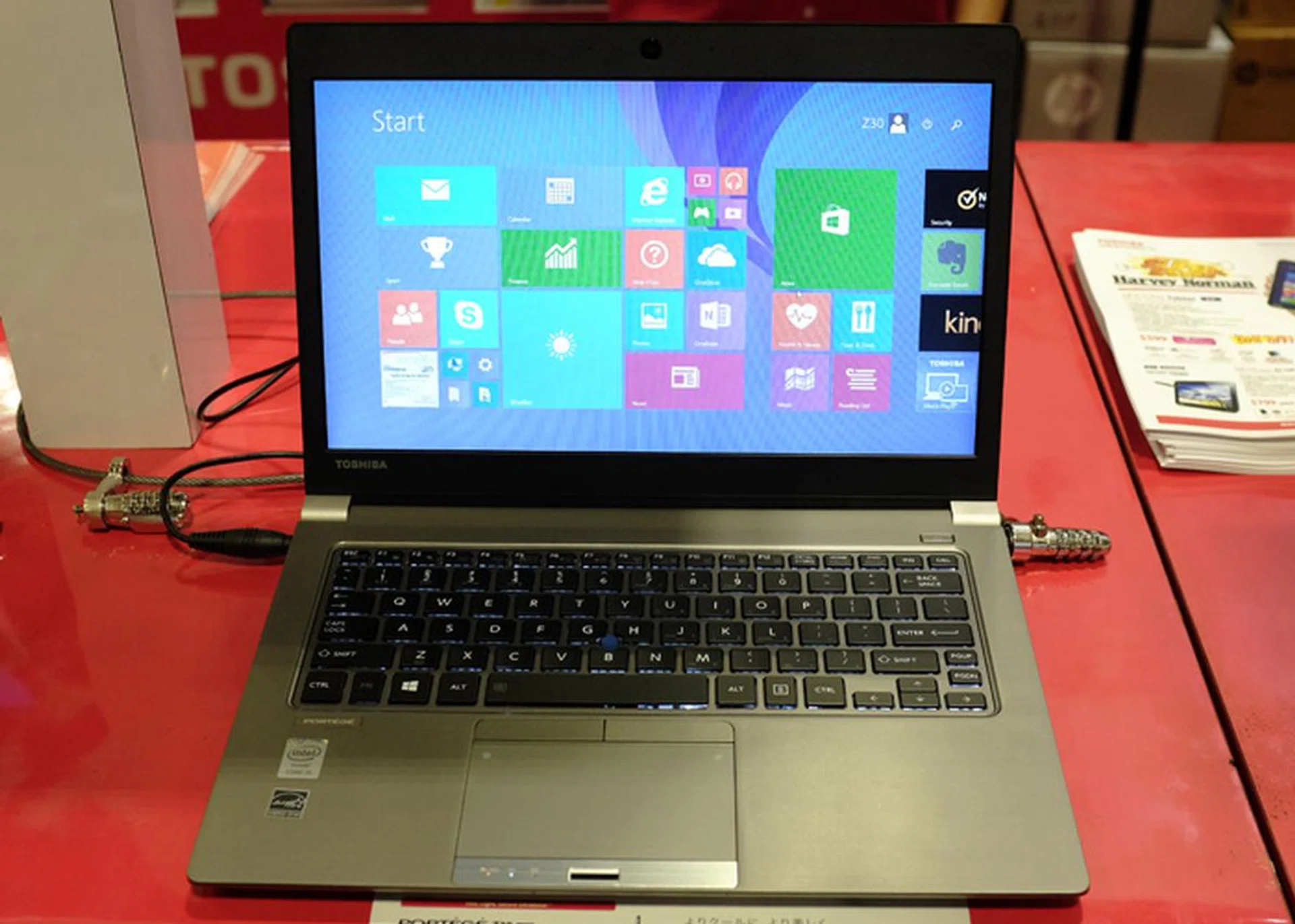 This 13.3-inch Portege Z30-A119 Ultrabook is armed with an Intel Core i5-4200U processor, 4GB RAM, and 128GB SSD storage. It normally retails for $1,999 but can be picked up at Comex for $1,799 and comes with a free notebook bag and Norton Internet Security.