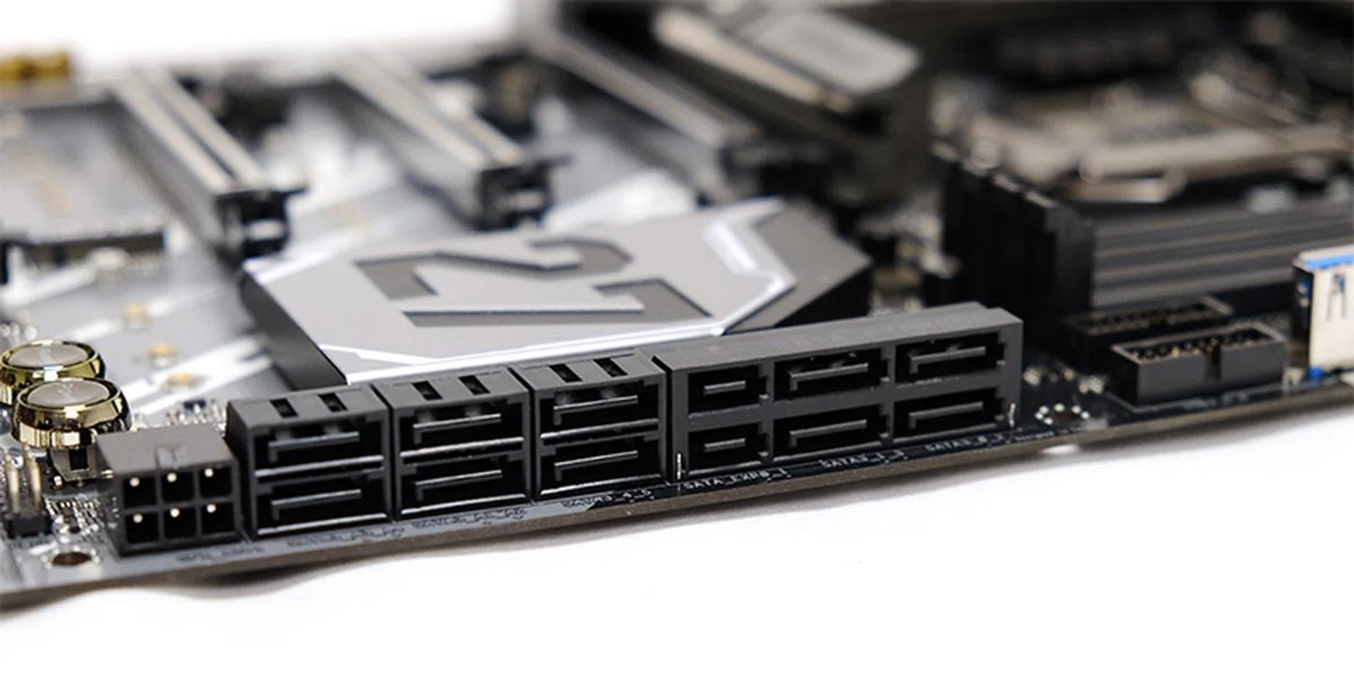 ASRock Z270 SuperCarrier