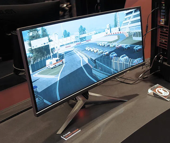 The new 34-inch ROG Curved monitor is incredibly wide.