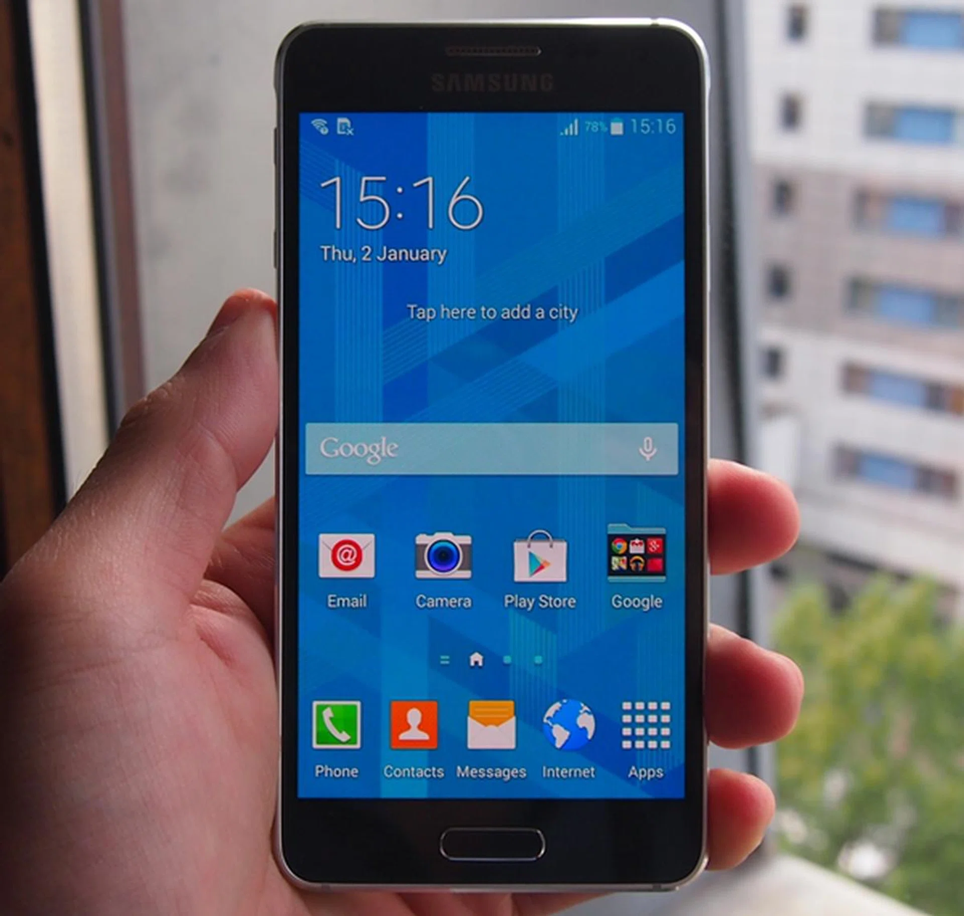 Samsung gave its smartphone portfolio a breath of fresh air with the Galaxy Alpha - the first phone from the company to sport a metallic frame.